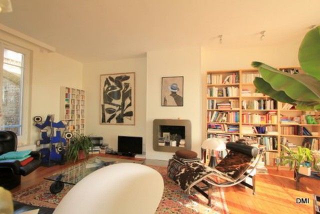 VENDU DMI VENDU PAR DMI LE HAVRE AU COEUR DES ORMEAUX  Belle maison de caractère. 6 chambres. Garage.